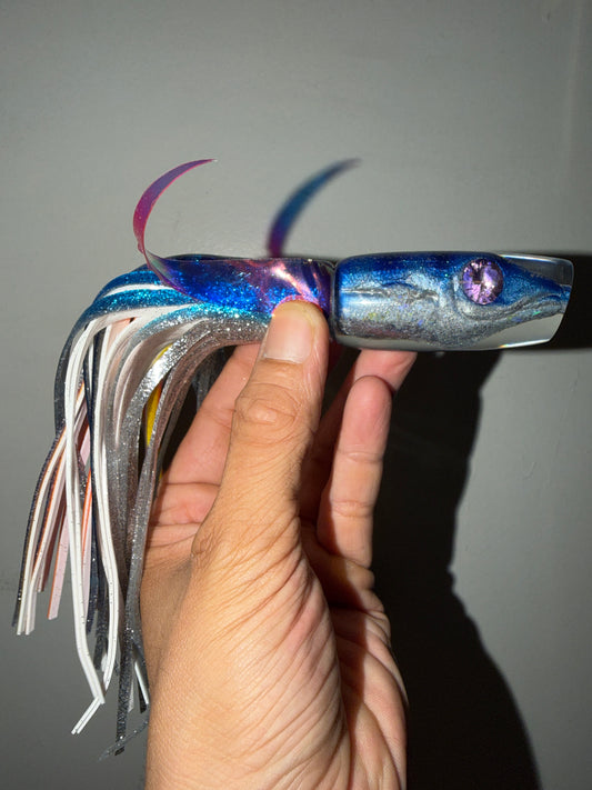 7” Taper Fish Head